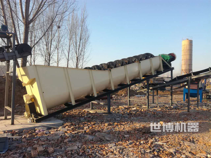 螺旋洗砂机安装现场 螺旋洗砂机安装现场