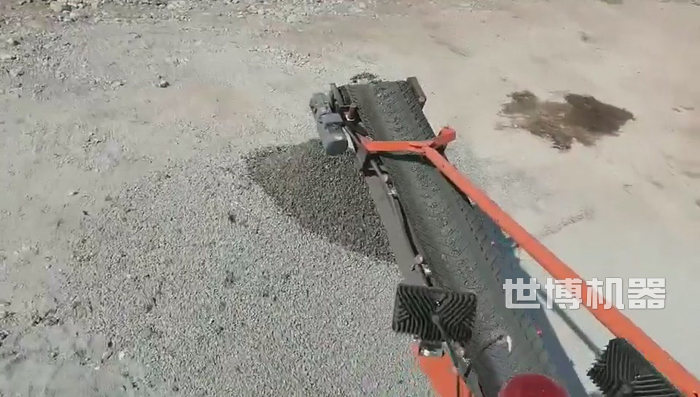 破碎建筑垃圾后筛分出来的沙子