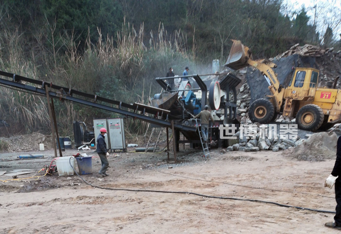 小型磕石建筑垃圾破碎机 小型磕石建筑垃圾破碎机