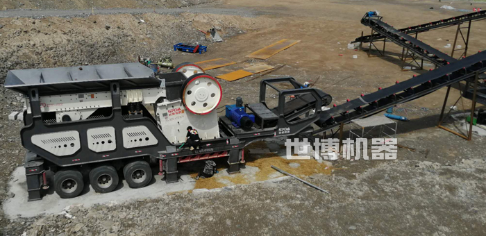 移动式鄂破站安装现场 移动式鄂破站安装现场