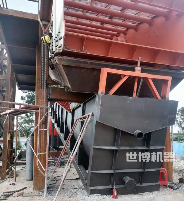 螺旋洗砂机安装现场