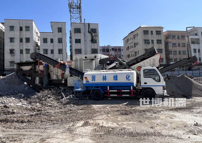 广州客户使用世博机器破碎站破碎建筑垃圾